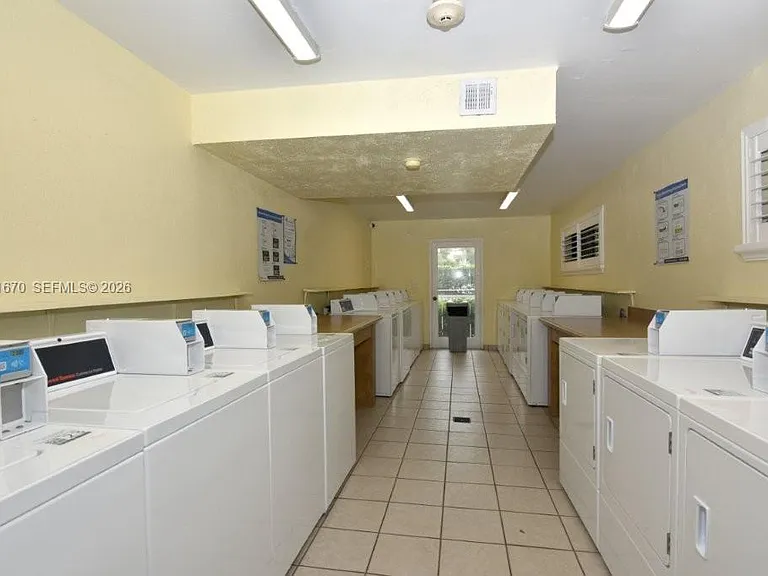 9301 SW 92nd Ave #219-C — Photo 19