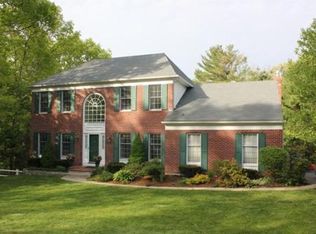 41 Dover Cir, Franklin, MA 02038