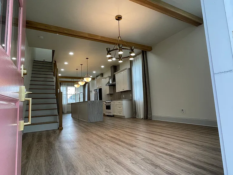 833 Birch Ave — Photo 10