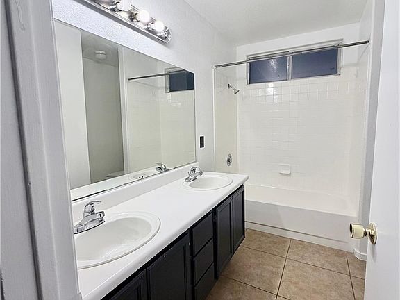 5th image of 3710 Royal Fern Cir