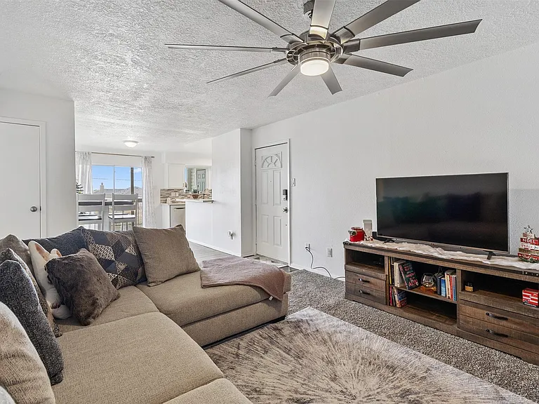 7600 Emmett F Lowry Expy #1102 — Photo 4