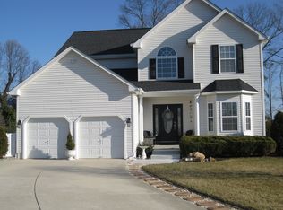 19 Merganser Ct, Glassboro, NJ 08028