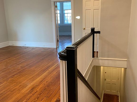 2nd image of 2019 Hanover Ave