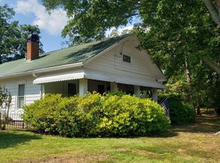 5815 Lights Ferry Rd, Flowery Branch, GA 30542