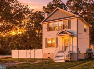 1500 Garst Rd, Shady Side, MD 20764