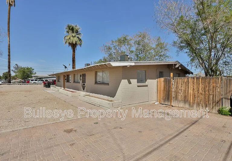 621 S California St #A — Photo 4