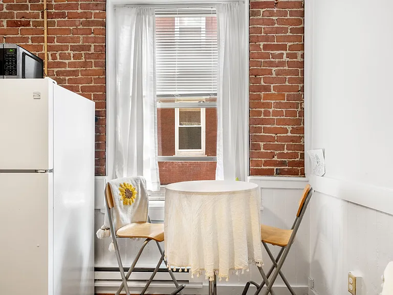 11 Unity St #3 — Photo 8