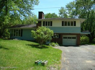 20 Clark Rd, Gansevoort, NY 12831