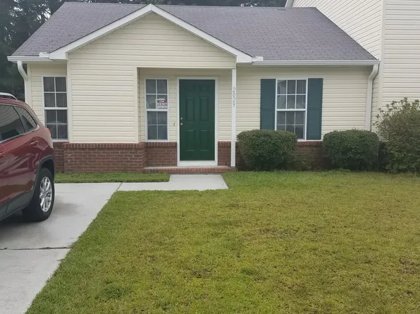 2029 Brandymill Ln, Jacksonville, NC 28546