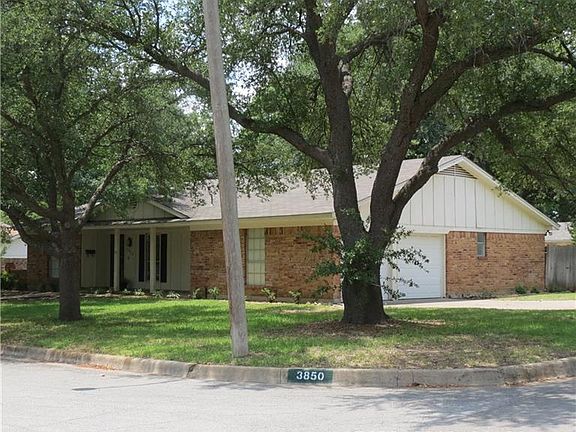 2nd image of 3850 Cartist Dr