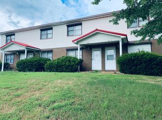 102 Country Villa Ln #C, Saint Robert, MO 65584