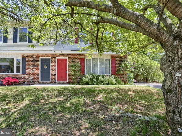 185 Faith Cir, Carlisle, PA 17013