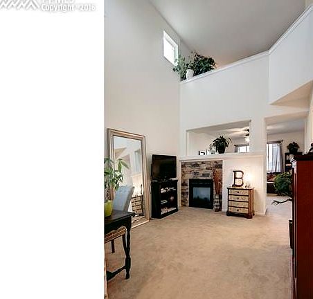 3rd image of 9756 Beryl Dr