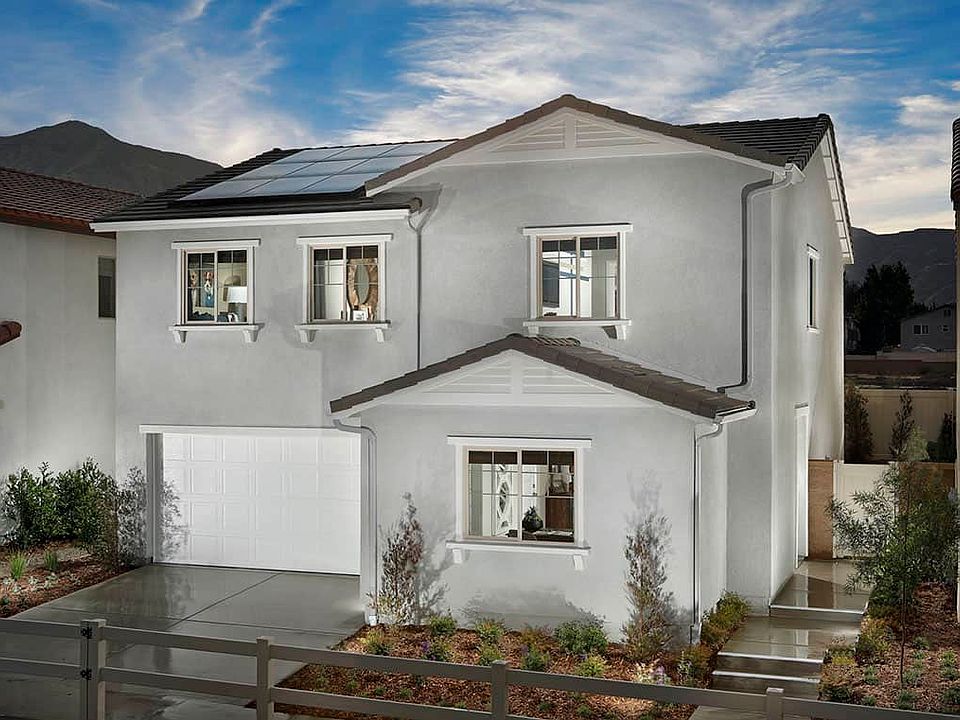 Ridgeline - Residence 2 Front Exterior