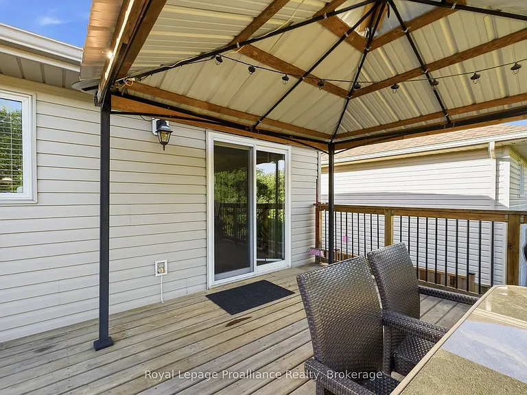 23 Fox Den Dr — Photo 22