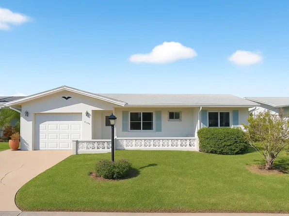 2095 SW 13th Terrace, Boynton Beach, FL 33426