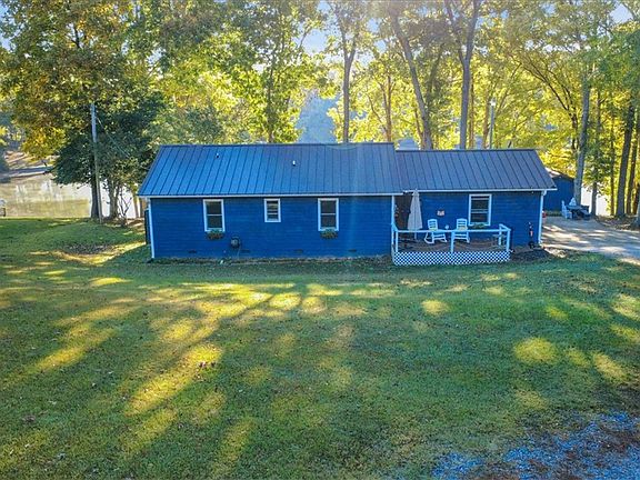 2nd image of 122 Latham Dr