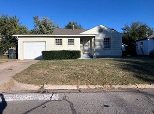 506 E Lockheed Dr, Midwest City, OK 73110