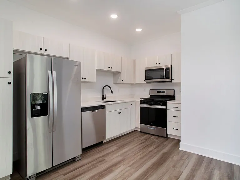 Tiffany Hills Townhomes — Photo 10