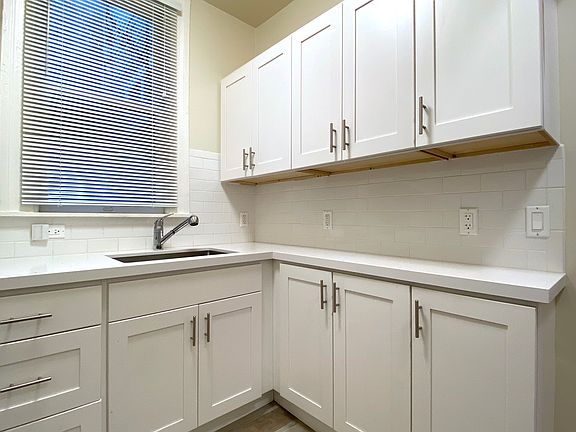 4th image of 698 Bush St APT 508