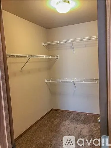 143 Foxglove St — Photo 13