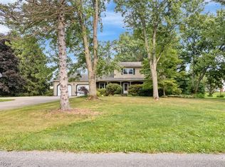 34 Kehner Rd, Mogadore, OH 44260