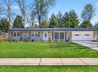 7439 Rockingham Rd, Mentor, OH 44060