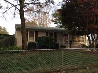 96 Ridgewood Rd, New Bedford, MA 02745