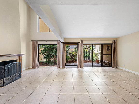 5th image of 5664 Santiago Circle