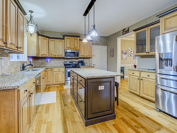 4th image of 107 Bogie Hills Dr