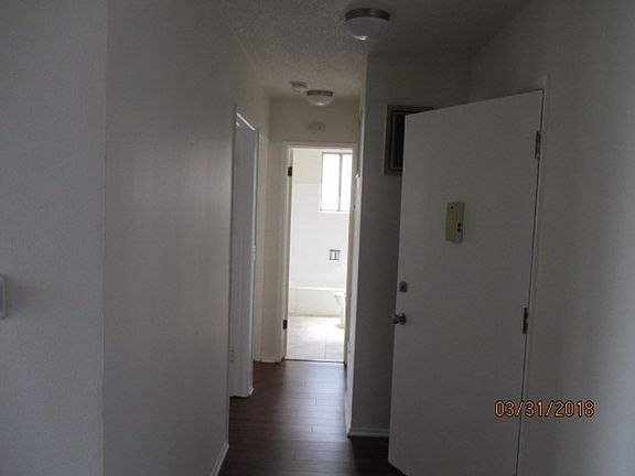 4th image of 2484 Purdue Ave #2