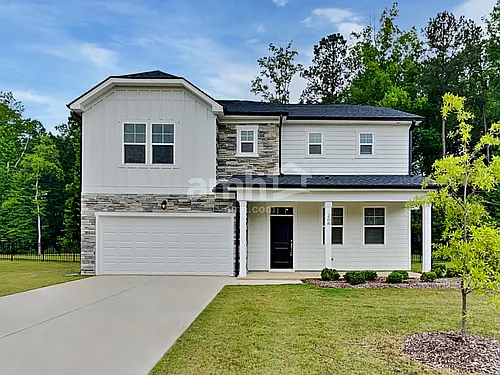208 Gregory Dr Photo 1