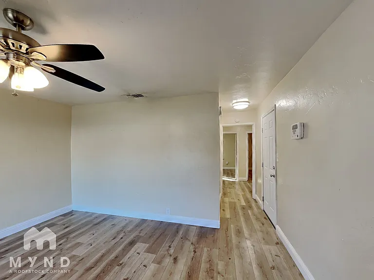 1852 Grand Ave — Photo 5