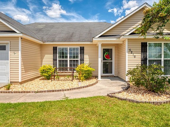 3rd image of 5216 Calvary Cir