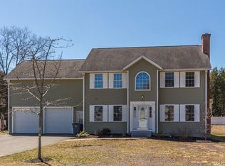 7 Mohawk Dr, Gardner, MA 01440