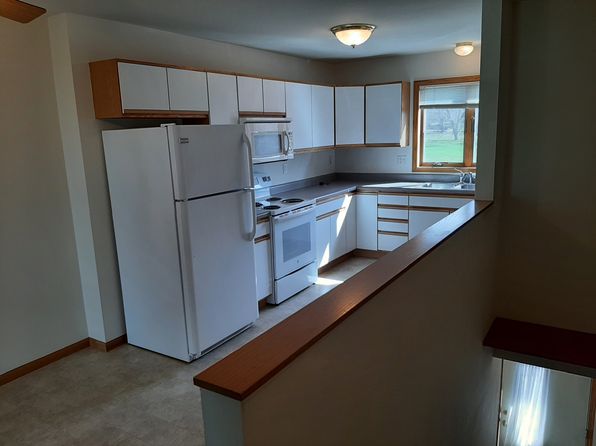 110 Maple Ct