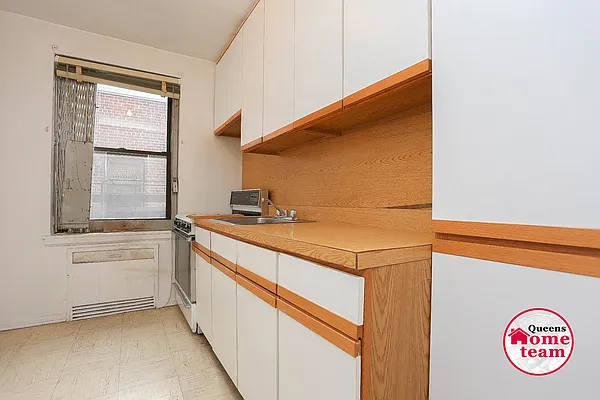 Sold by Keller Williams Realty Landmark II | media 29