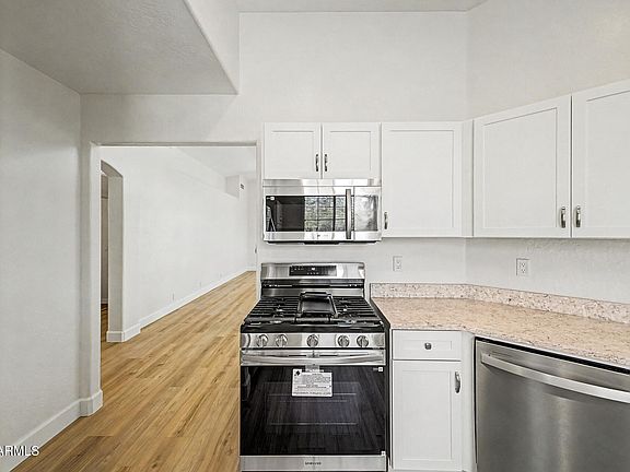 3rd image of 4415 E CHAPAROSA Way
