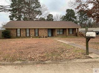 209 Kay St, Nash, TX 75569