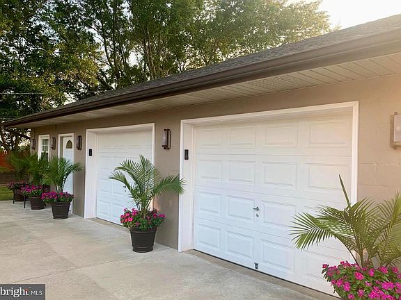 4th image of 634 Union Rd