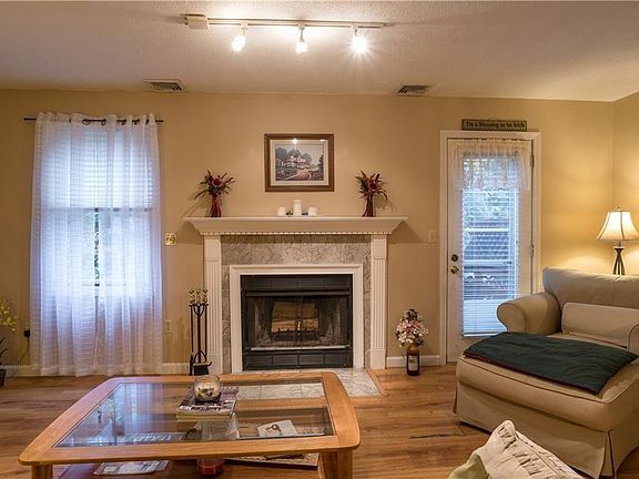 2nd image of 1603 Plainfield Pike APT A9