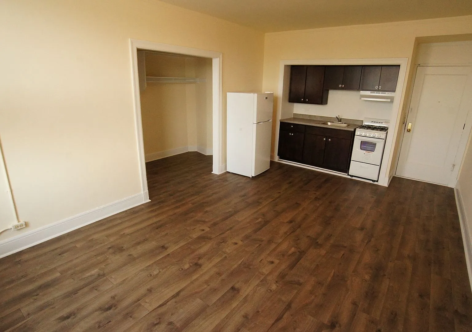 2779 Milwaukee LLC — Photo 2