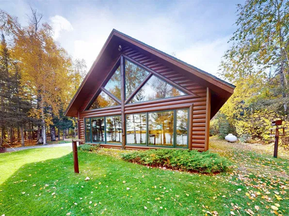 425 South Shore Dr, Grand Marais, MN 55604