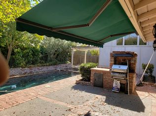 1524 Oak Tree Dr, Roseville, CA 95661