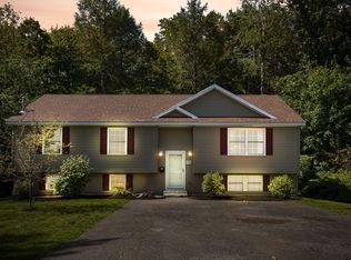 400 Auburn St, Portland, ME 04103