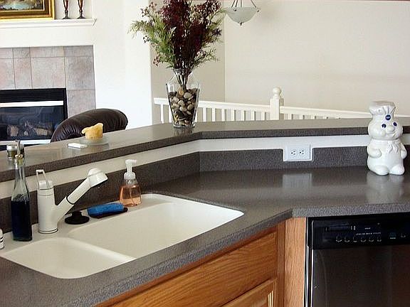 Nice countertops!