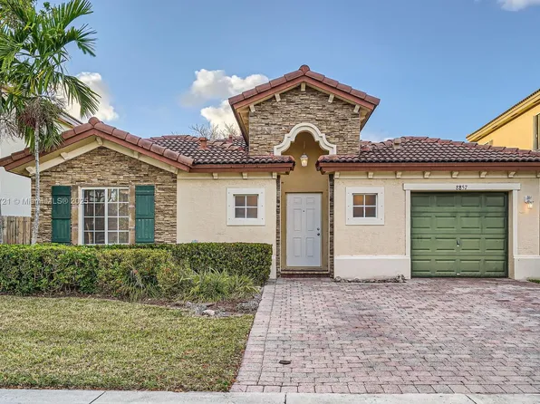 8857 SW 222nd Ter, Cutler Bay, FL 33190