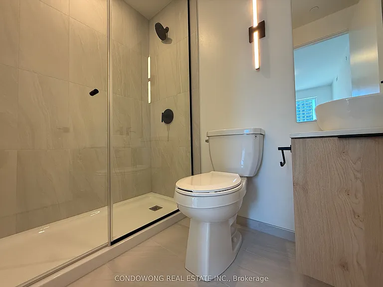 1185 Dupont St #513 — Photo 6
