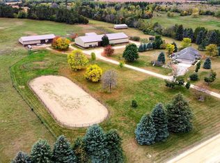 9130 250th St E, Hampton, MN 55031