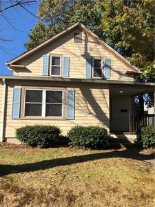 23 Middle St, Woonsocket, RI, 02895